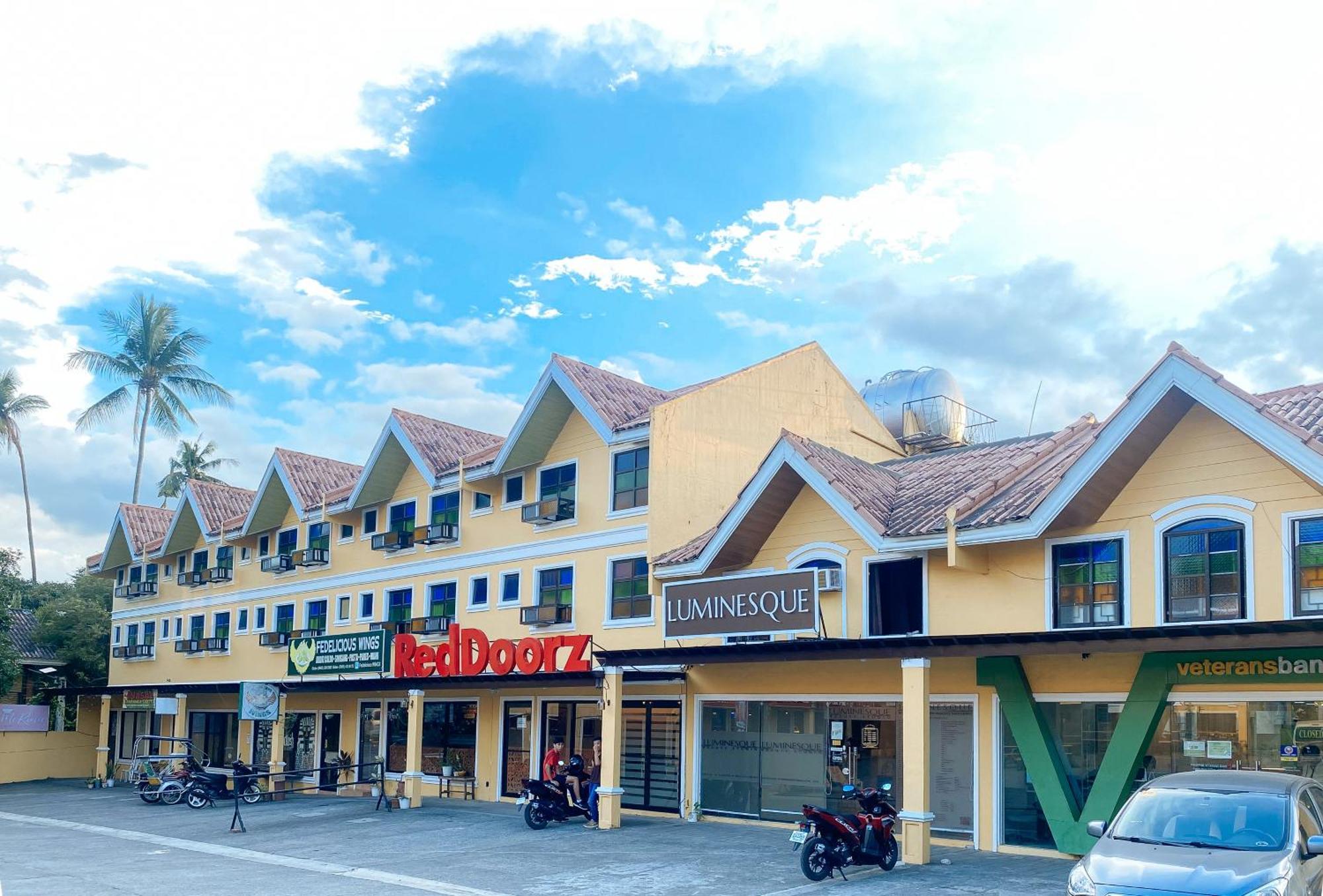 Reddoorz Plus At Balai Sofia Bed & Breakfast Batangas Talisay  Dış mekan fotoğraf